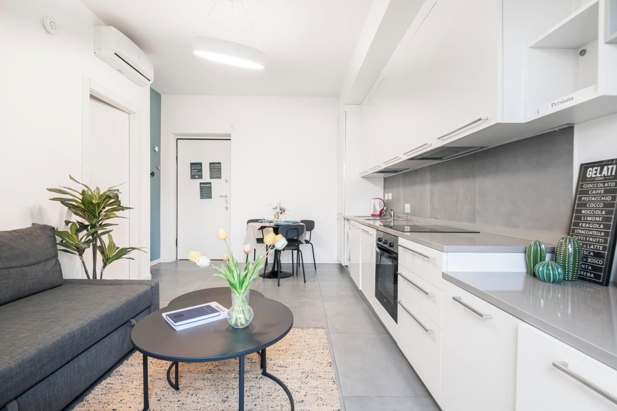 Beautiful Flat Fully Furnished In P.Ta Romana 米兰 外观 照片